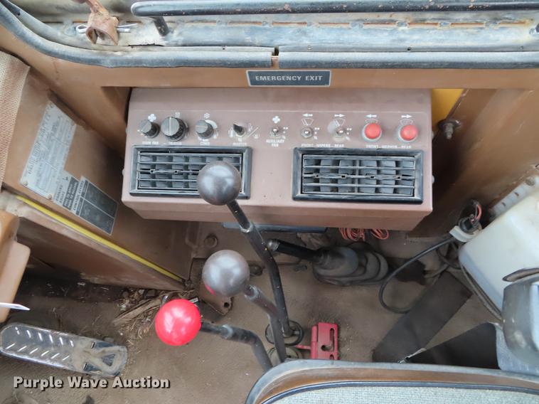 image for item DF7689 Dresser 520CH wheel loader