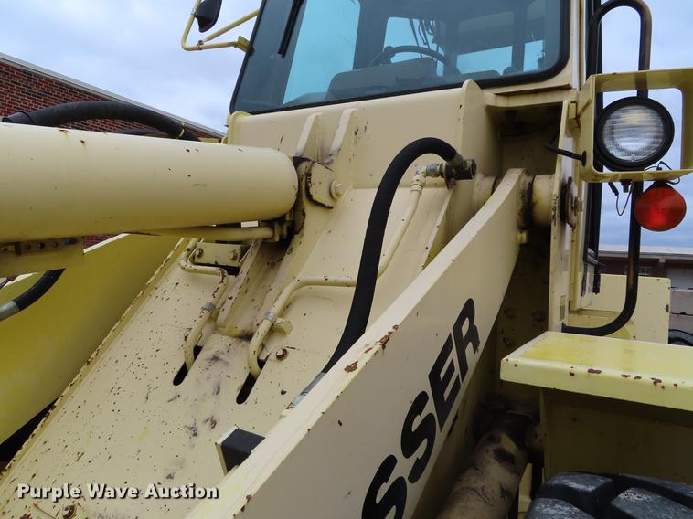 image for item DF7689 Dresser 520CH wheel loader