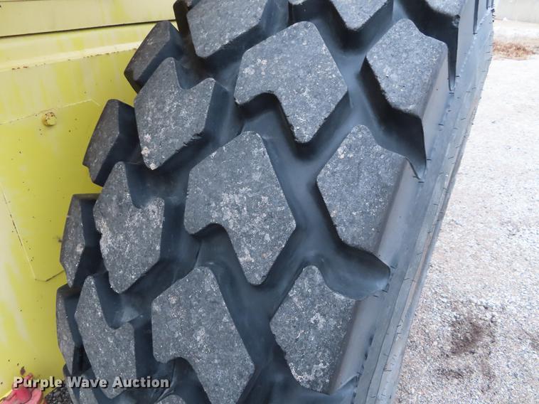 image for item DF7689 Dresser 520CH wheel loader