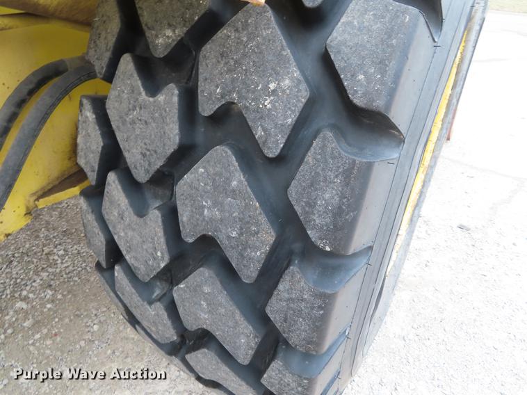 image for item DF7689 Dresser 520CH wheel loader