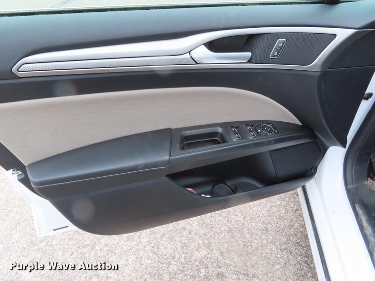 image for item DF7691 2019 Ford Fusion