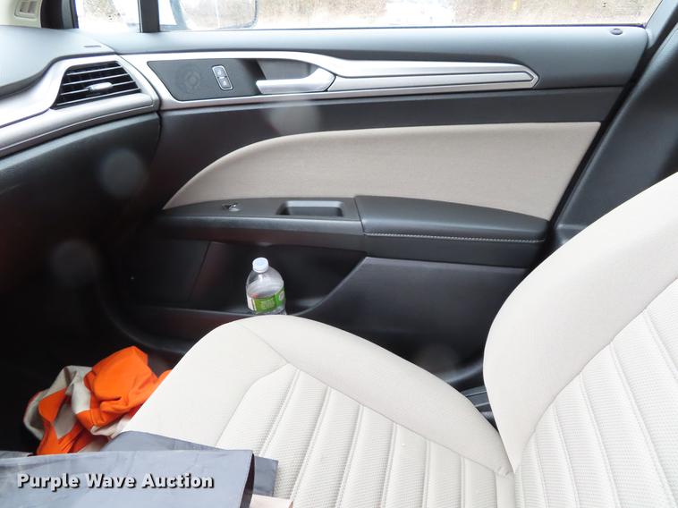 image for item DF7691 2019 Ford Fusion