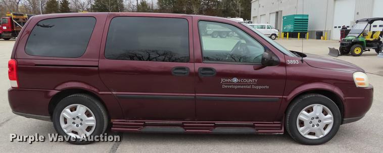 image for item DF7693 2007 Chevrolet Uplander van