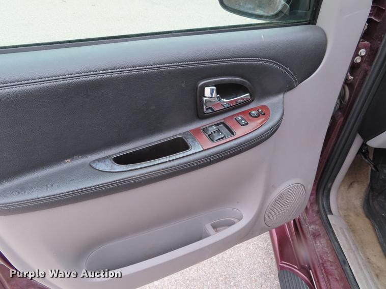 image for item DF7693 2007 Chevrolet Uplander van