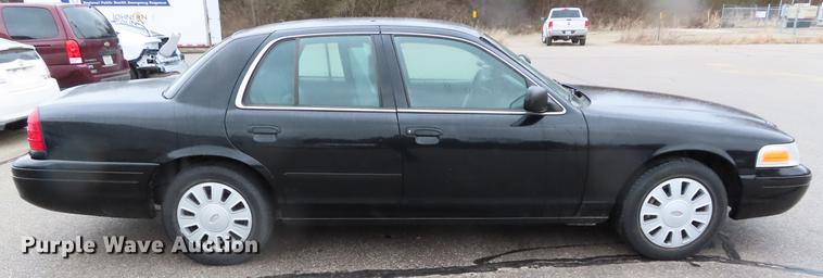 image for item DF7694 2006 Ford Crown Victoria Police Interceptor