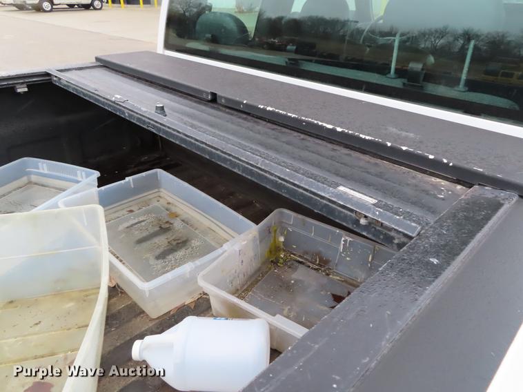 image for item DF7696 2001 Chevrolet Silverado 1500 Ext. Cab pickup truck