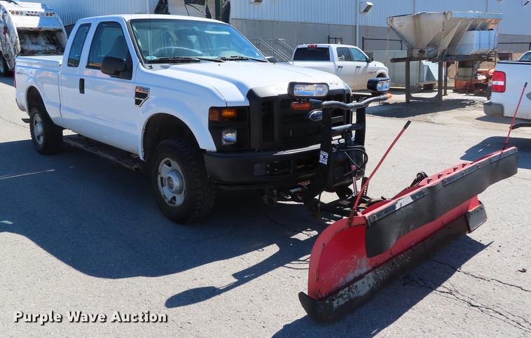 image for item DF7703 2008 Ford F250 Super Duty SuperCab  pickup truck