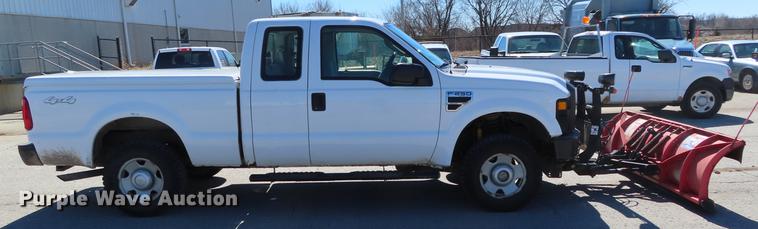 image for item DF7703 2008 Ford F250 Super Duty SuperCab  pickup truck