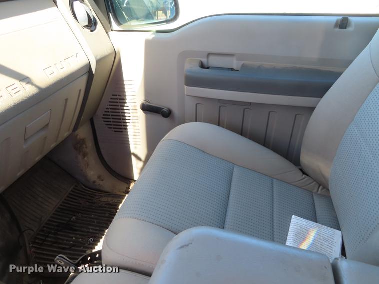 image for item DF7703 2008 Ford F250 Super Duty SuperCab  pickup truck