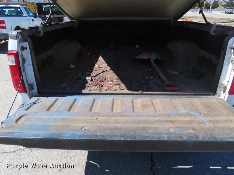 image for item DF7703 2008 Ford F250 Super Duty SuperCab  pickup truck