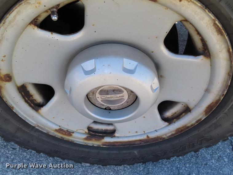 image for item DF7703 2008 Ford F250 Super Duty SuperCab  pickup truck