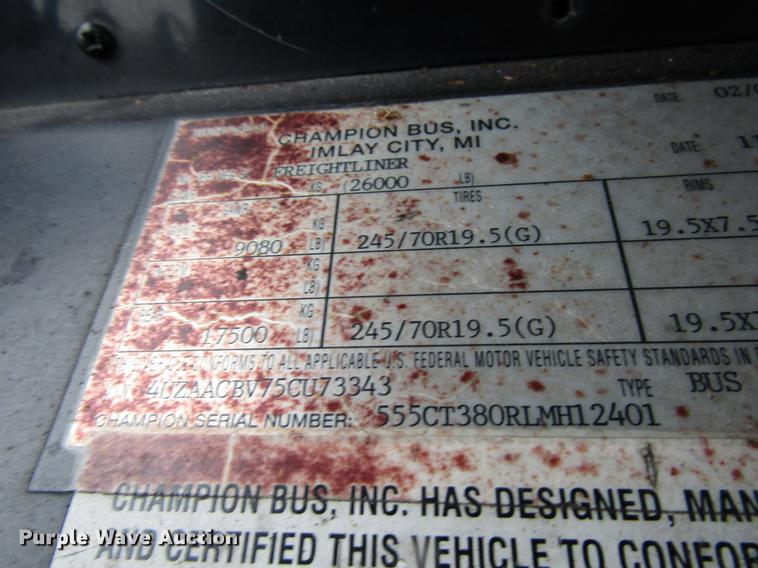 image for item DF7833 2005 Freightliner MB55 Champion shuttle bus