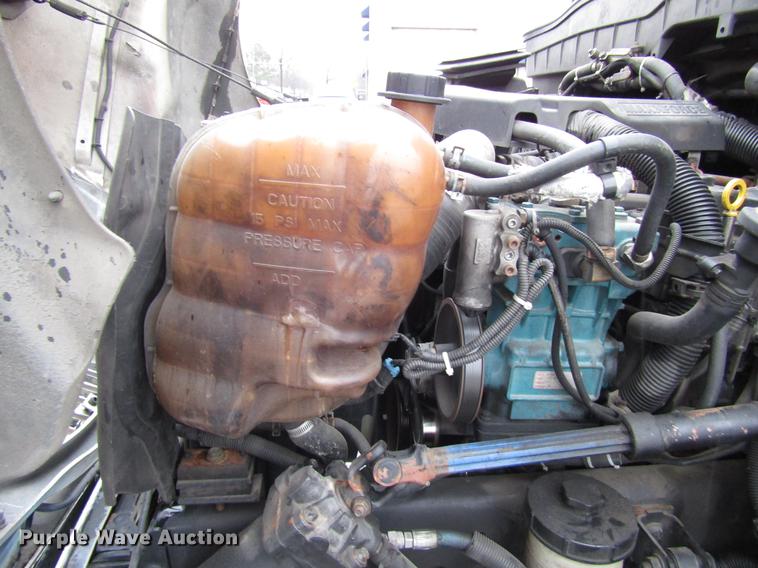 image for item DF7834 2013 International PC505 shuttle bus