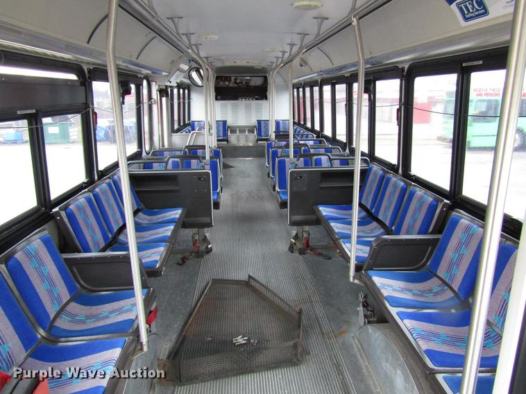 image for item DF7835 2001 Orion shuttle bus