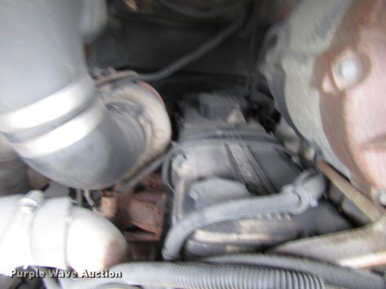 image for item DF7835 2001 Orion shuttle bus