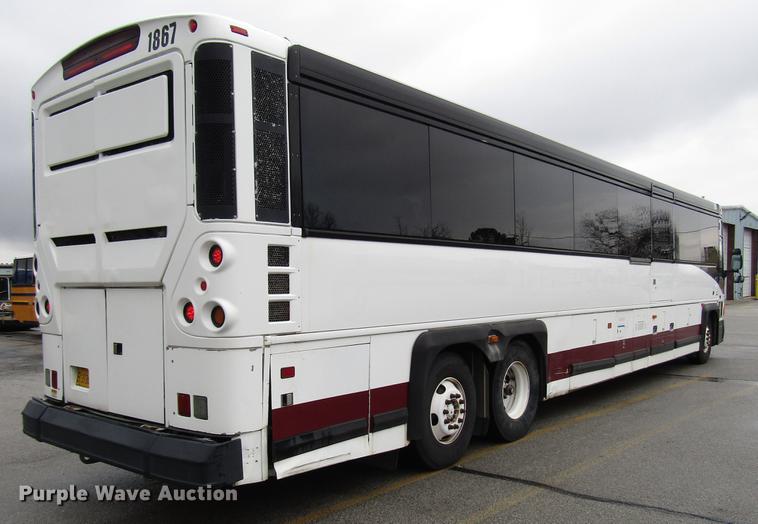 image for item DF7836 2010 MCI D4505 coach bus