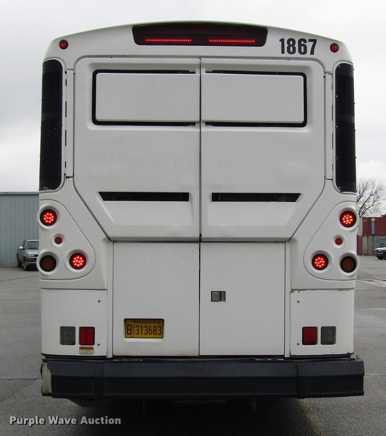 image for item DF7836 2010 MCI D4505 coach bus
