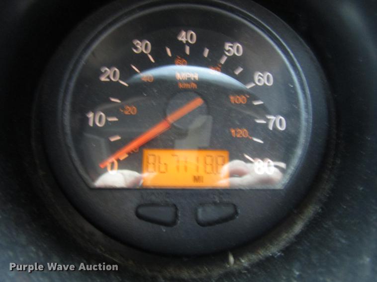 image for item DF7836 2010 MCI D4505 coach bus