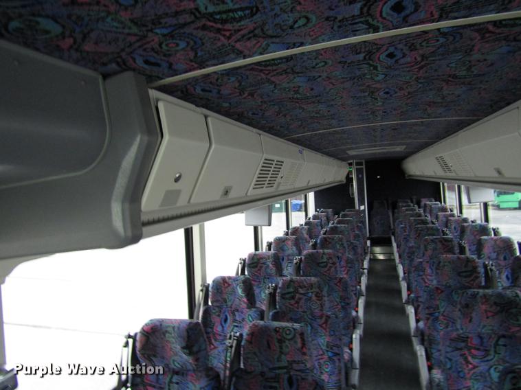 image for item DF7836 2010 MCI D4505 coach bus