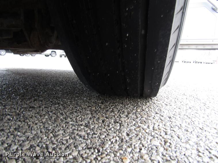 image for item DF7836 2010 MCI D4505 coach bus