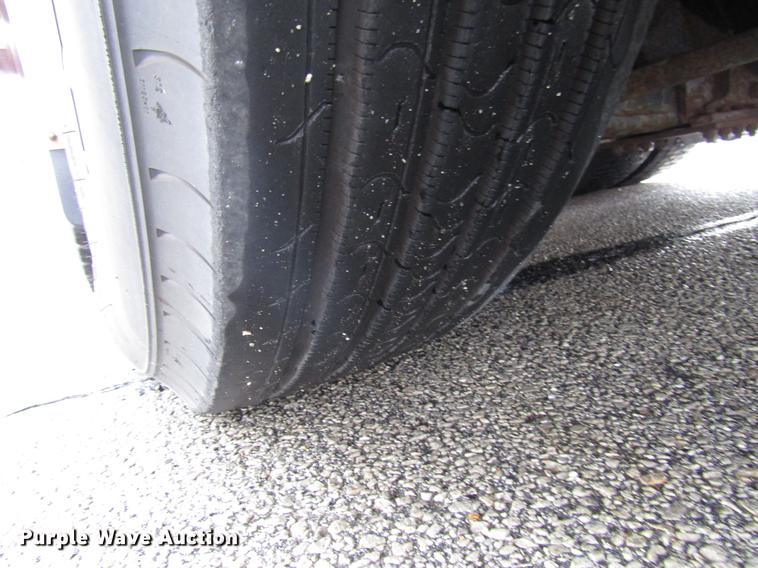 image for item DF7836 2010 MCI D4505 coach bus