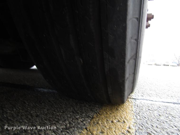 image for item DF7836 2010 MCI D4505 coach bus