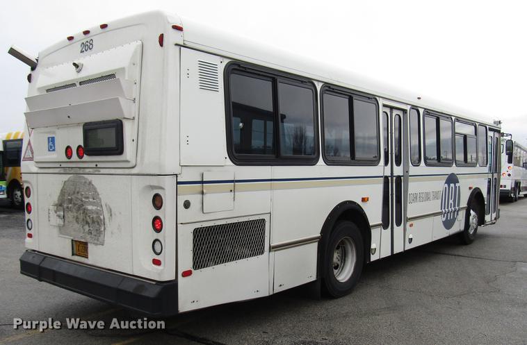image for item DF7837 2001 Orion shuttle bus