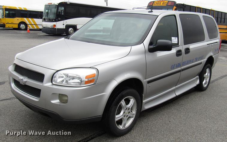 image for item DF7838 2007 Chevrolet Uplander van