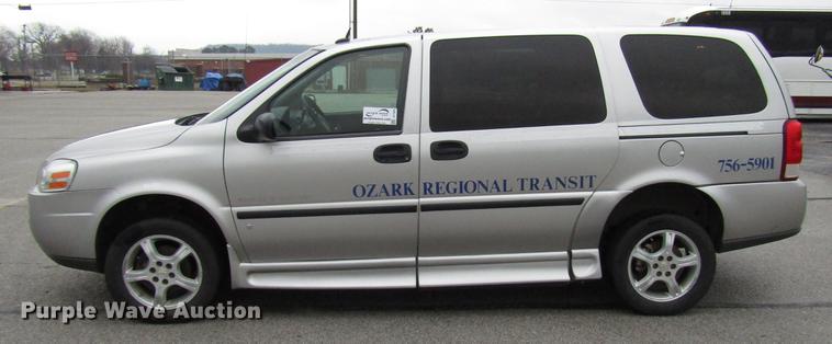 image for item DF7838 2007 Chevrolet Uplander van