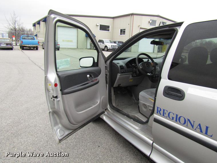 image for item DF7838 2007 Chevrolet Uplander van