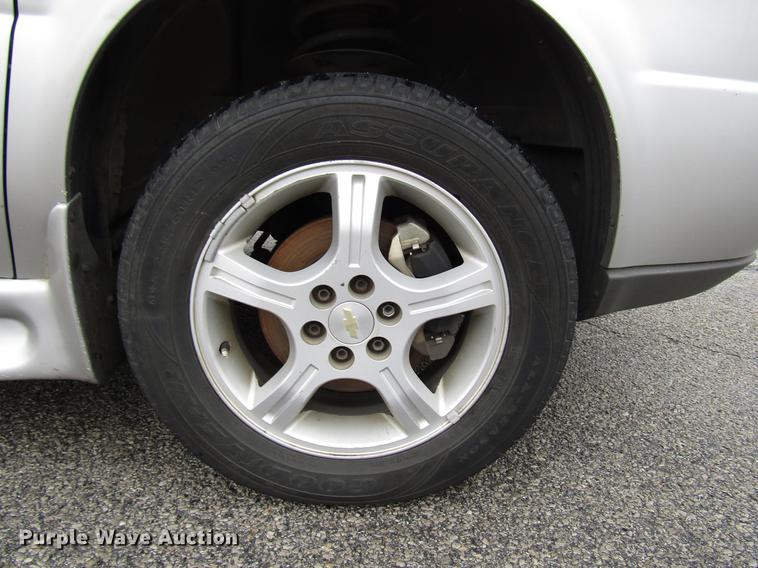 image for item DF7838 2007 Chevrolet Uplander van