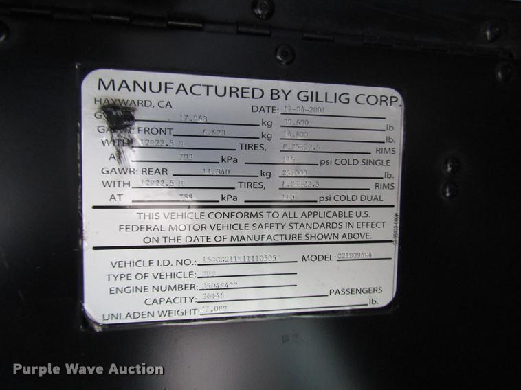 image for item DF7840 2001 Gillig G21B096N4 shuttle bus