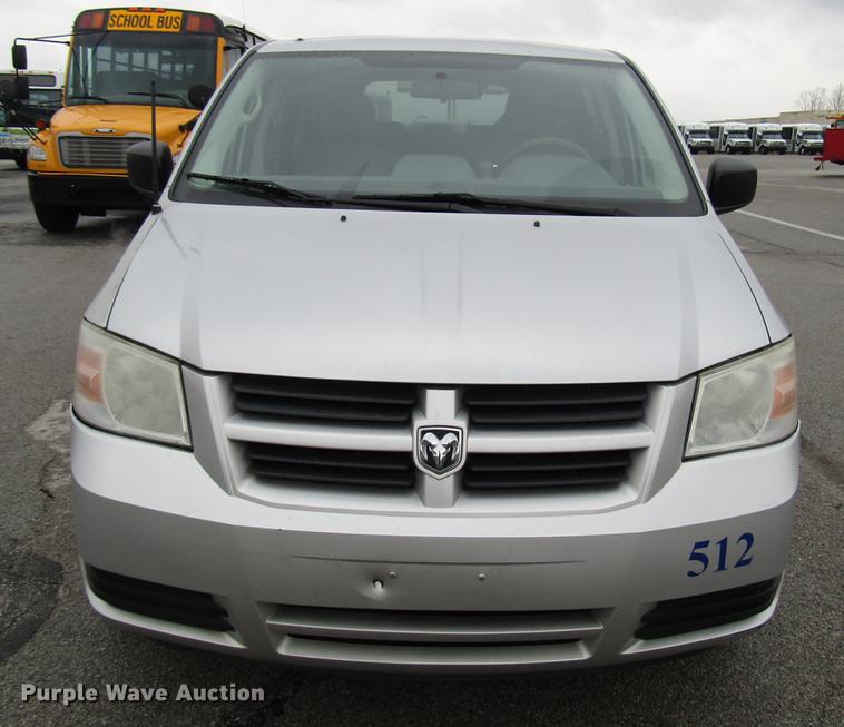 image for item DF7841 2010 Dodge Grand Caravan van