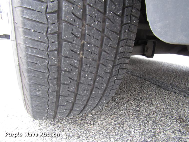 image for item DF7841 2010 Dodge Grand Caravan van