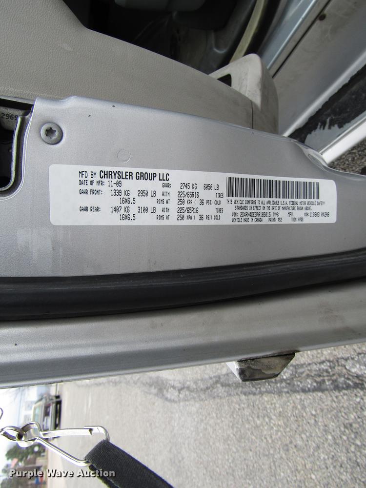 image for item DF7842 2010 Dodge Grand Caravan van