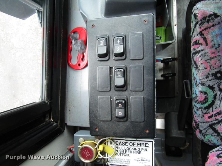 image for item DF7844 2010 MCI D4505 coach bus