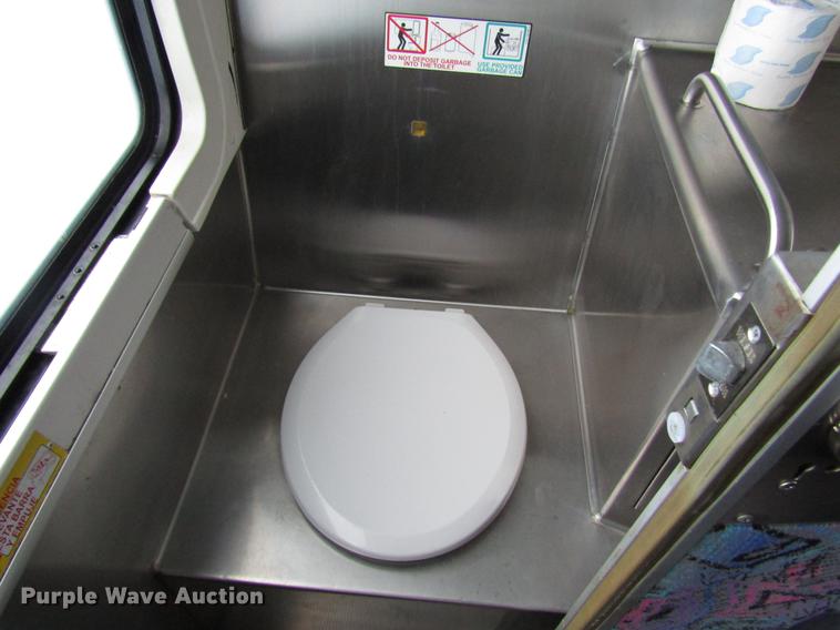 image for item DF7844 2010 MCI D4505 coach bus