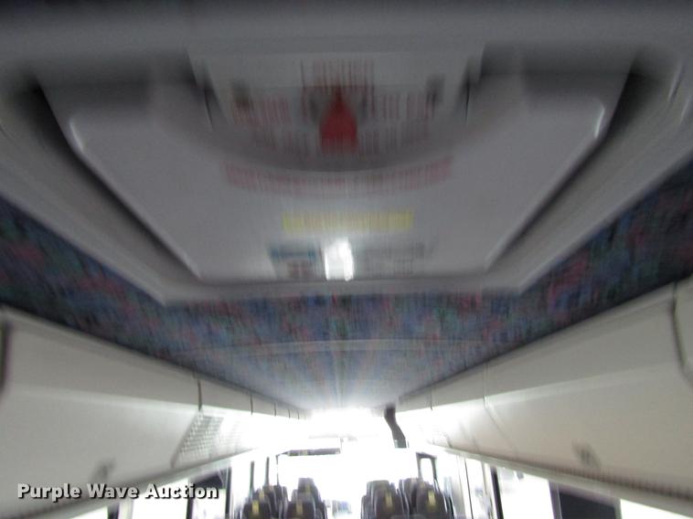 image for item DF7844 2010 MCI D4505 coach bus