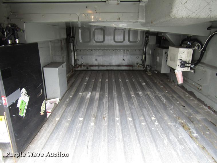 image for item DF7844 2010 MCI D4505 coach bus