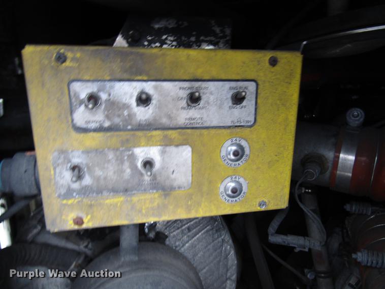 image for item DF7844 2010 MCI D4505 coach bus