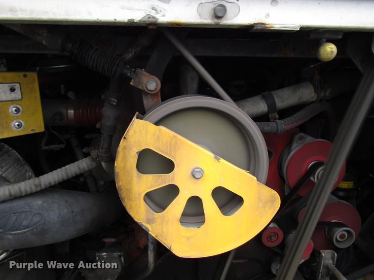 image for item DF7844 2010 MCI D4505 coach bus