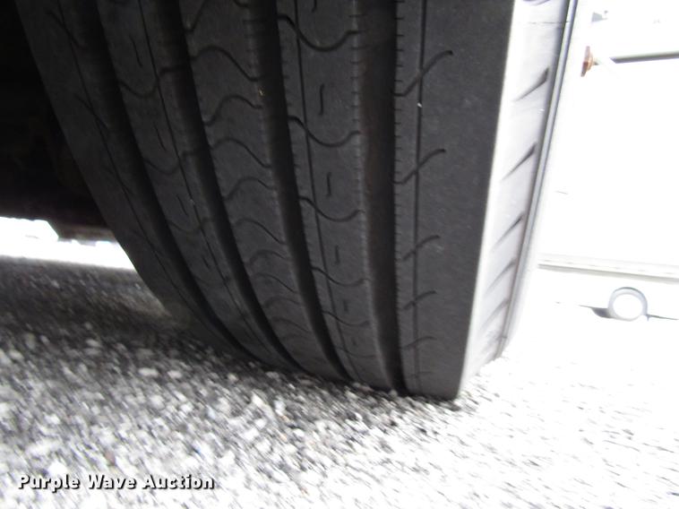 image for item DF7844 2010 MCI D4505 coach bus