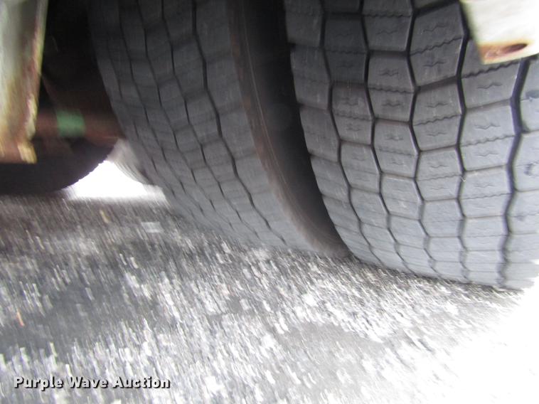 image for item DF7844 2010 MCI D4505 coach bus