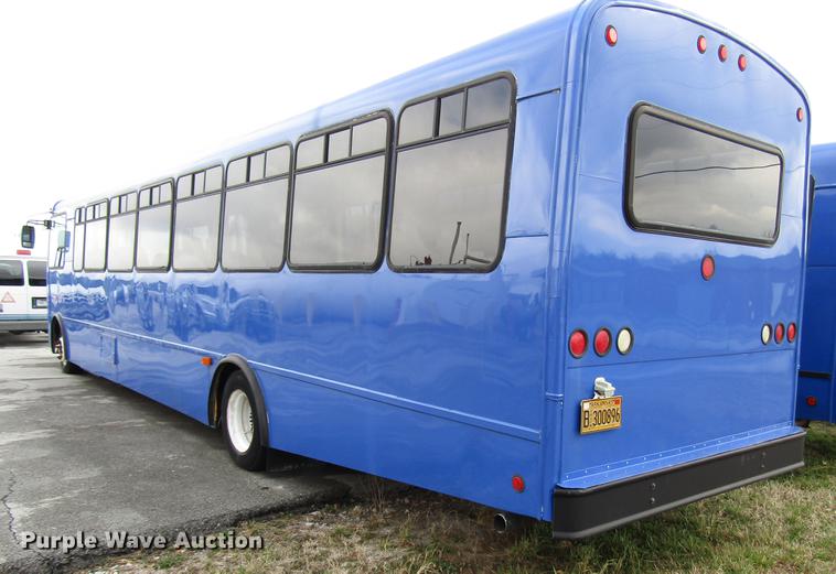 image for item DF7846 2005 Freightliner MB55 Champion shuttle bus