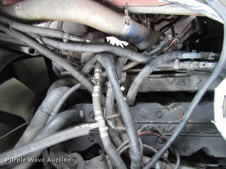 image for item DF7846 2005 Freightliner MB55 Champion shuttle bus