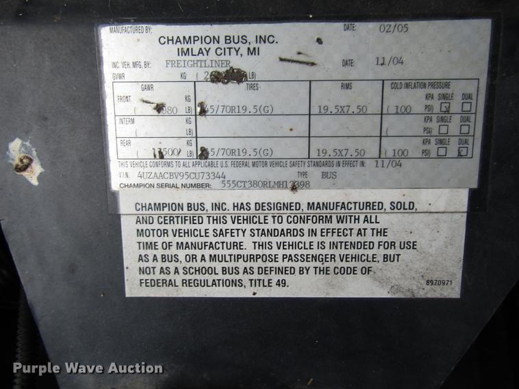 image for item DF7846 2005 Freightliner MB55 Champion shuttle bus