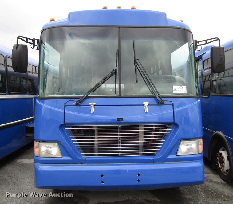 image for item DF7847 2005 Freightliner MB55 Champion shuttle bus