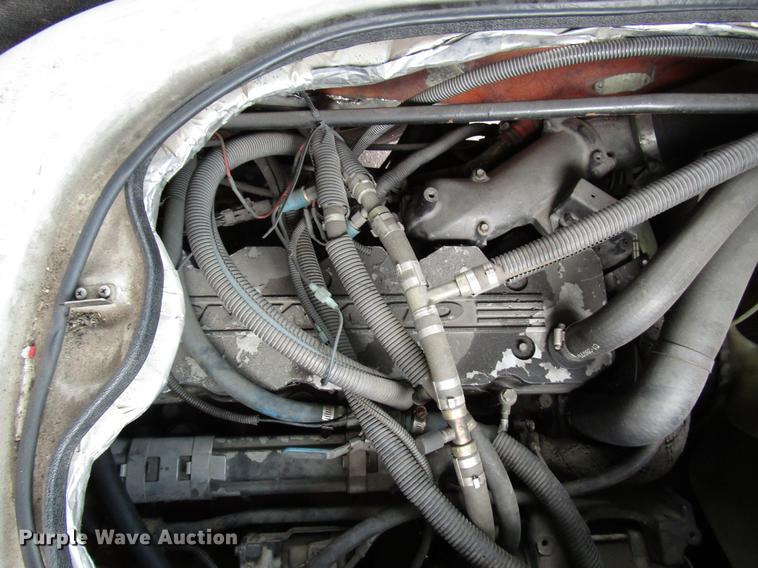 image for item DF7847 2005 Freightliner MB55 Champion shuttle bus