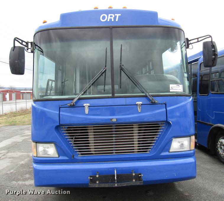 image for item DF7848 2005 Freightliner MB55 Champion shuttle bus