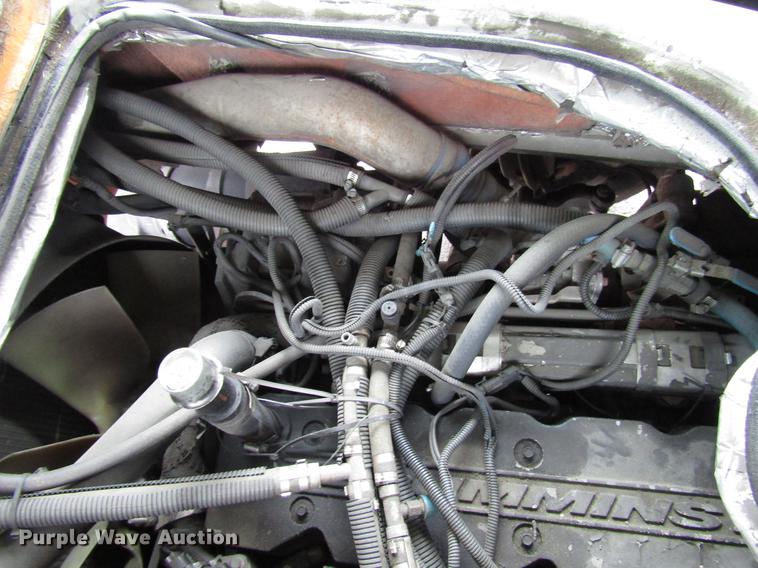 image for item DF7848 2005 Freightliner MB55 Champion shuttle bus